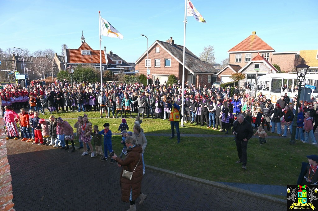 ../Images/Boerenbruiloft gemeentehuis 2025 106.jpg